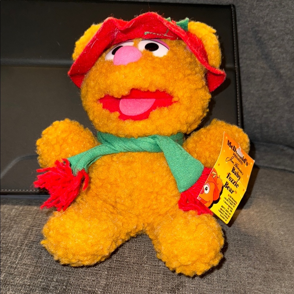 ORIGINAL TAGS!  Vintage RARE 1988 McDonalds Jim Henson Baby Fozzie Bear Plush